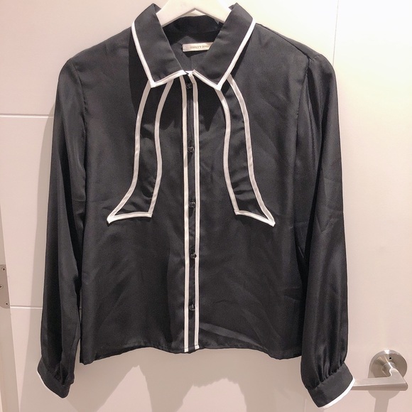 New bow tie design shirt - Picture 1 of 3